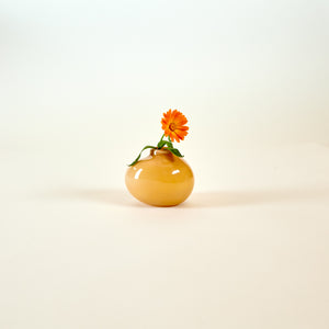 Bird vase, light apricot