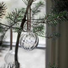 ReUse Christmas ornament, twisted bauble