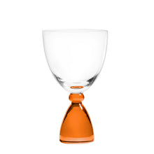 Mundblæst DotCom hvidvinsglas, orange - designet af Pernille Bülow