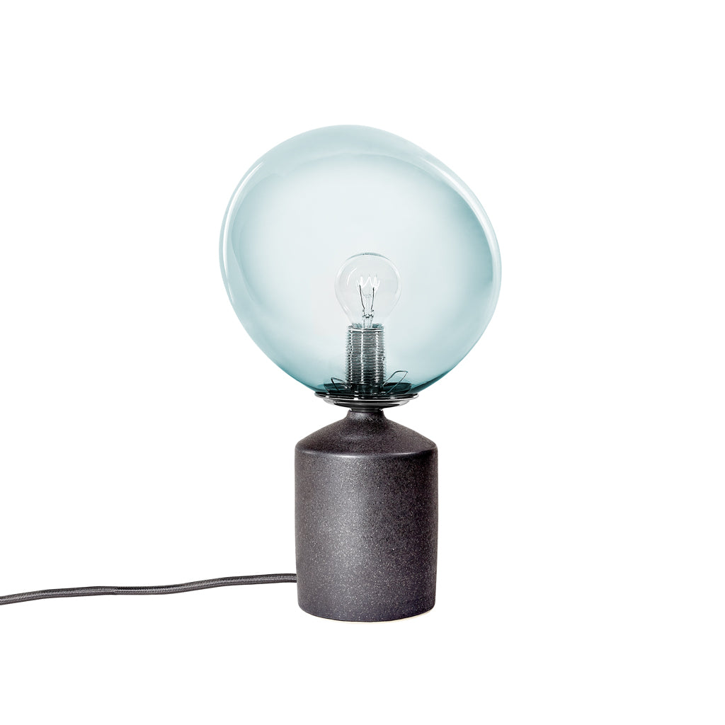 Medium SKY keramiklampe, sort - design Pernille Bülow og Ejnar Paulsen